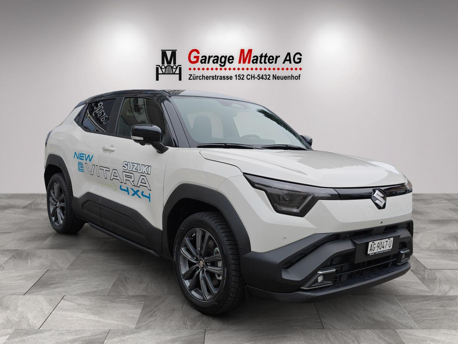 SUZUKI e Vitara Compact Top 4x4