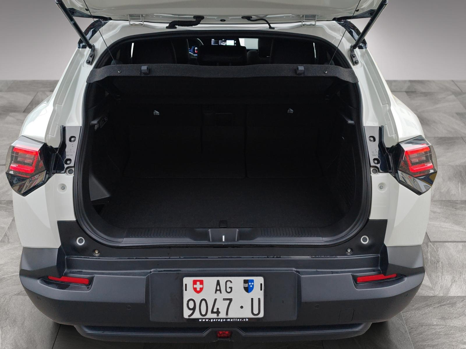 SUZUKI e Vitara Compact Top 4x4