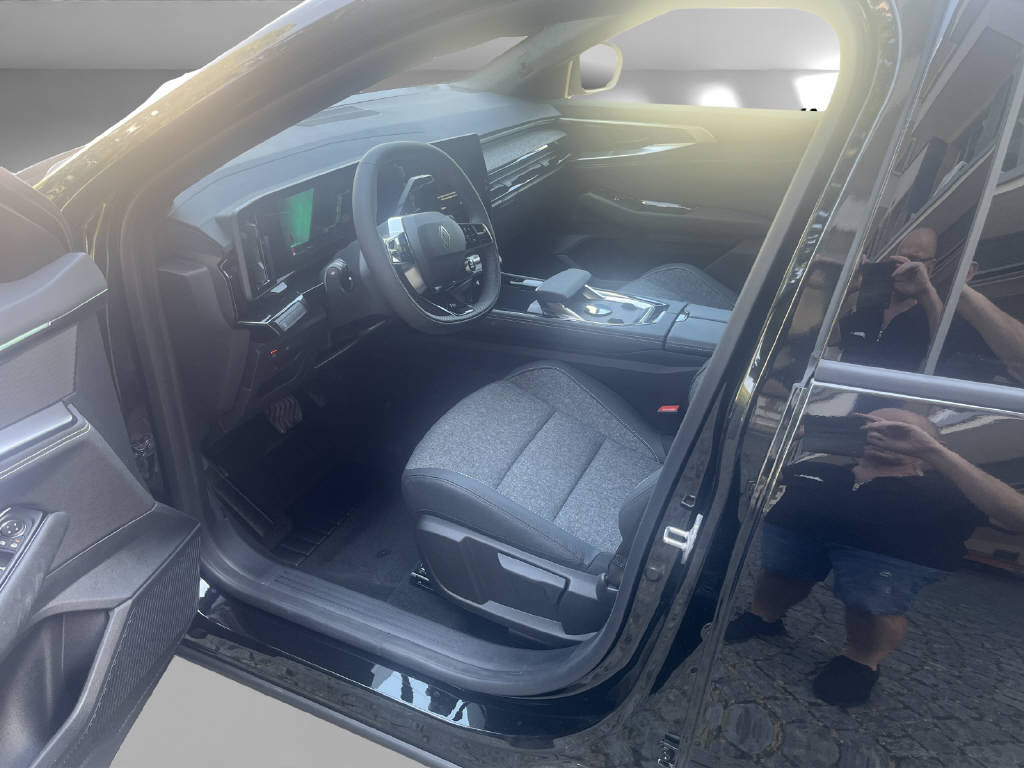 RENAULT Austral 1.2 E-Tech techno