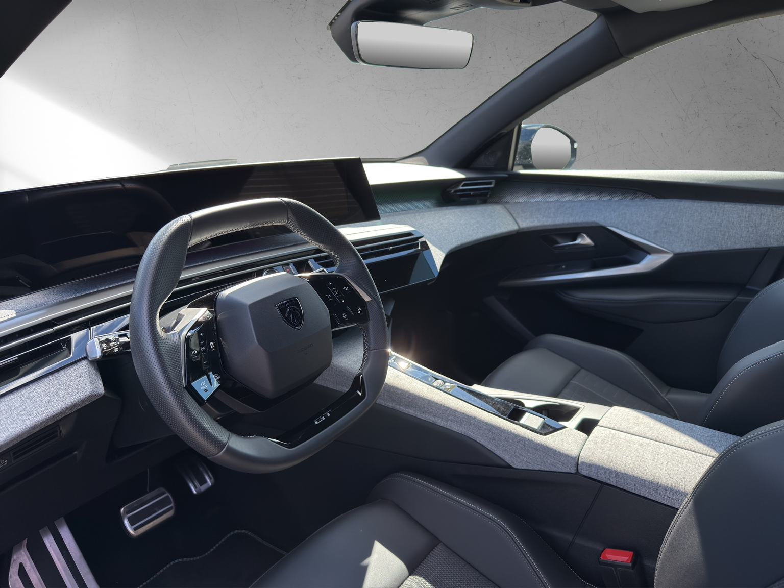 PEUGEOT 5008 145 Hybrid e-DCS6 GT