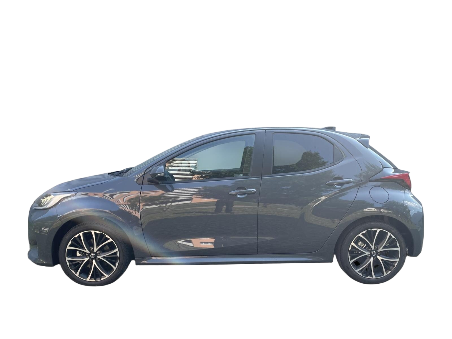 TOYOTA Yaris 1.5 VVT-i HSD Trend