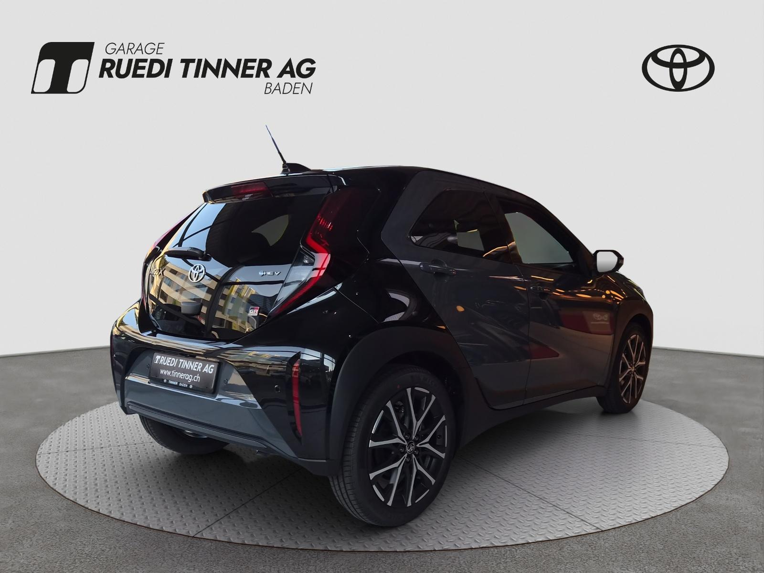 TOYOTA Aygo X 1.5 VVT-i HSD GR Sport