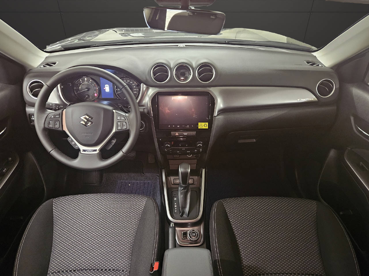 SUZUKI Vitara 1.4 T Piz Sulai Hybrid 4x4
