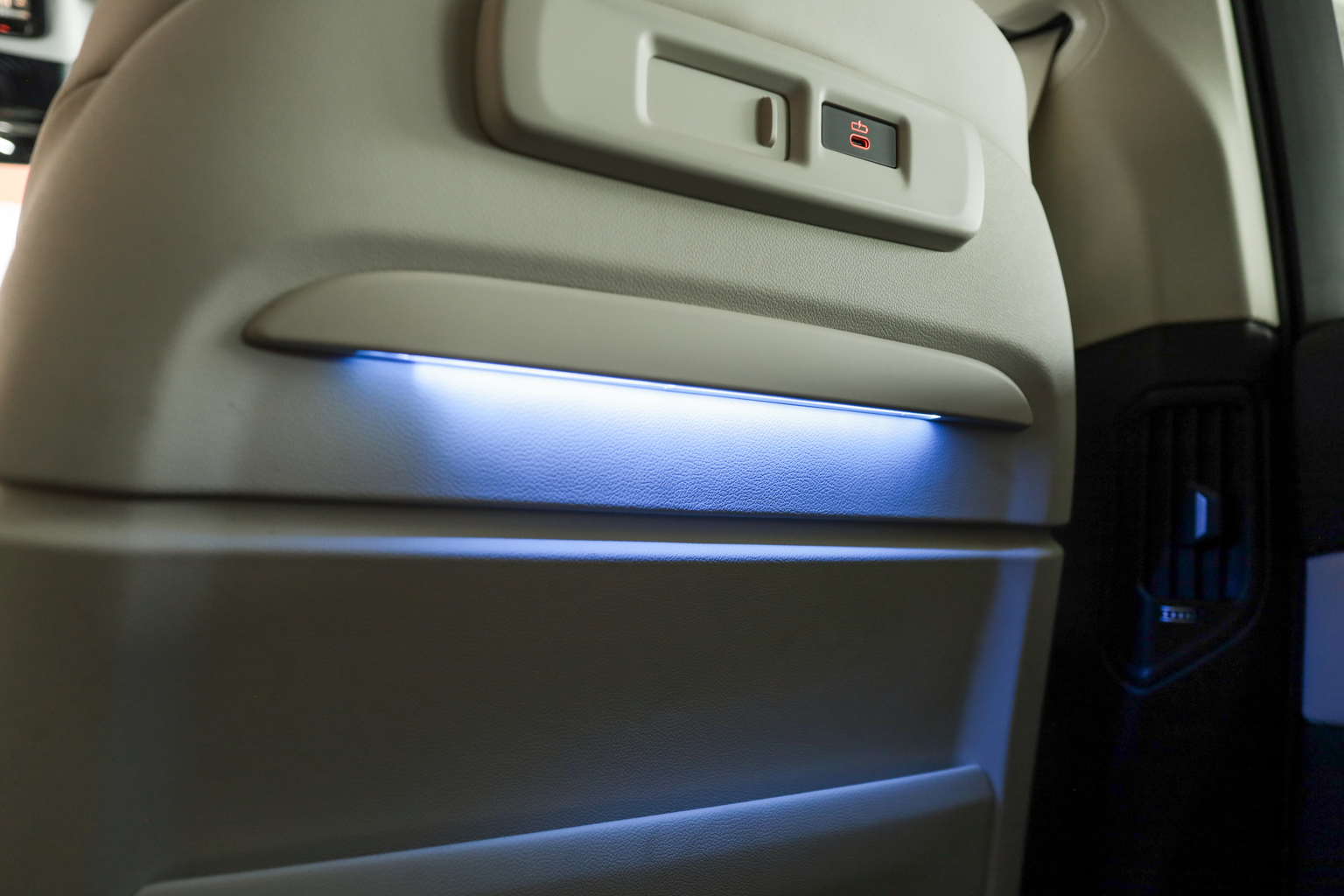 BMW X5 xDrive45e xLine Steptronic • BMW Individual Tansanitblau • Laser • Sky Lounge • Bowers & Wilkins