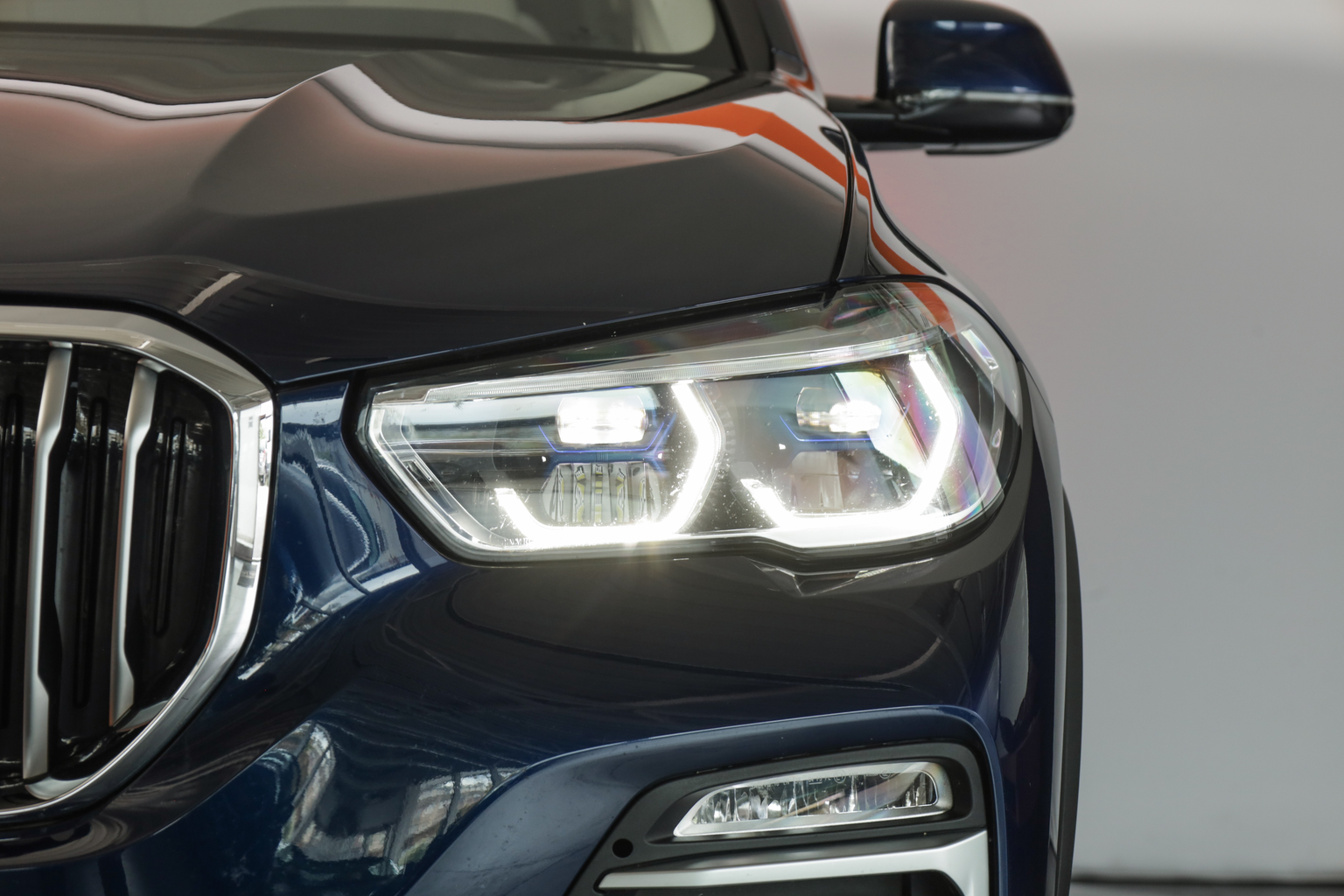 BMW X5 xDrive45e xLine Steptronic • BMW Individual Tansanitblau • Laser • Sky Lounge • Bowers & Wilkins