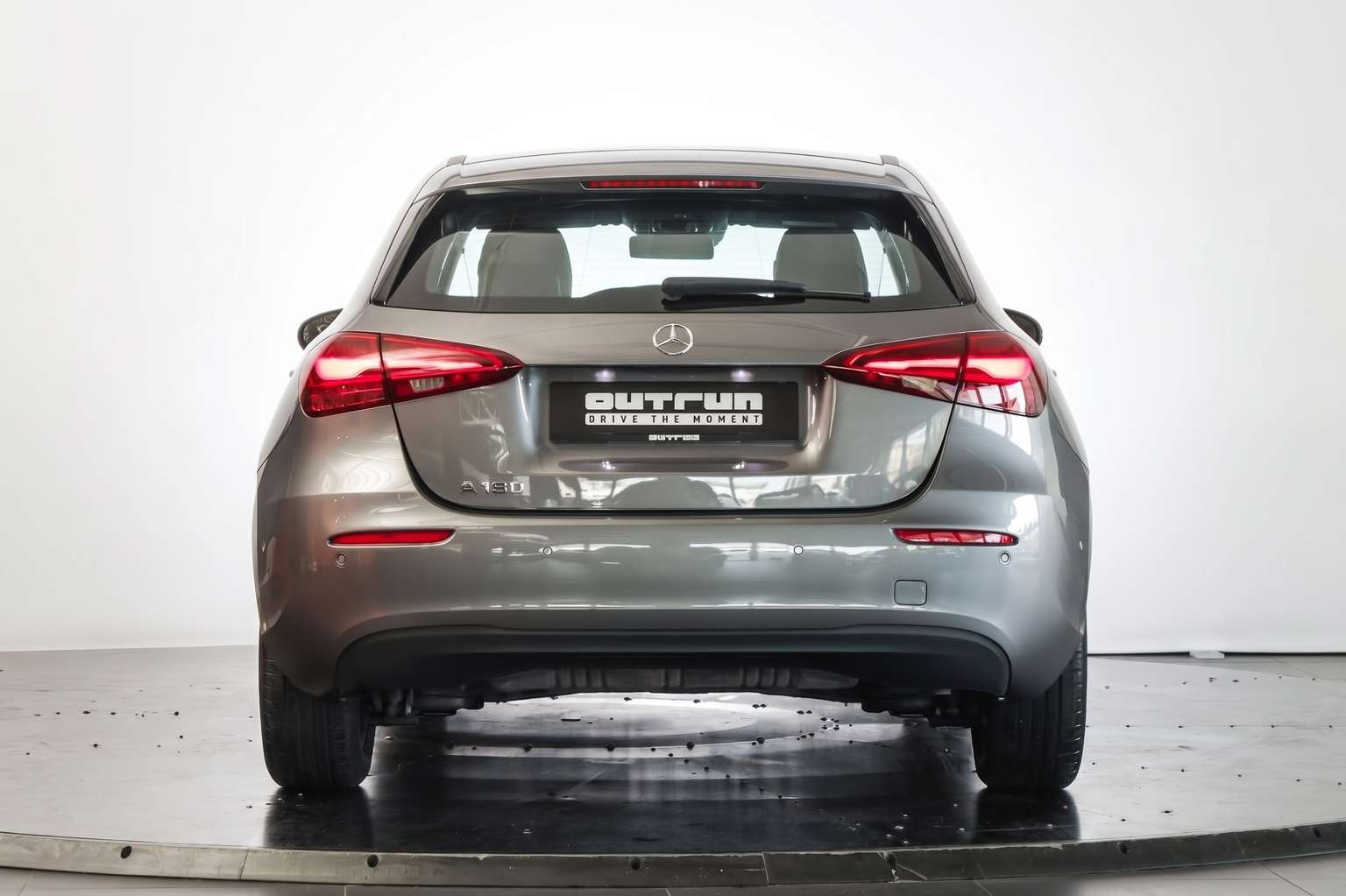 MERCEDES-BENZ A 180 7G-DCT MULTIBEAM LED • DISTRONIC • Caméra de recul