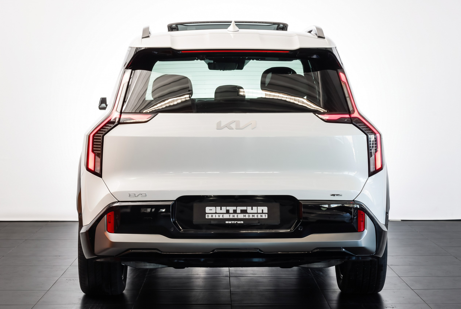 KIA EV9 99,8 kWh GT-Line 4x4 • 7 seats