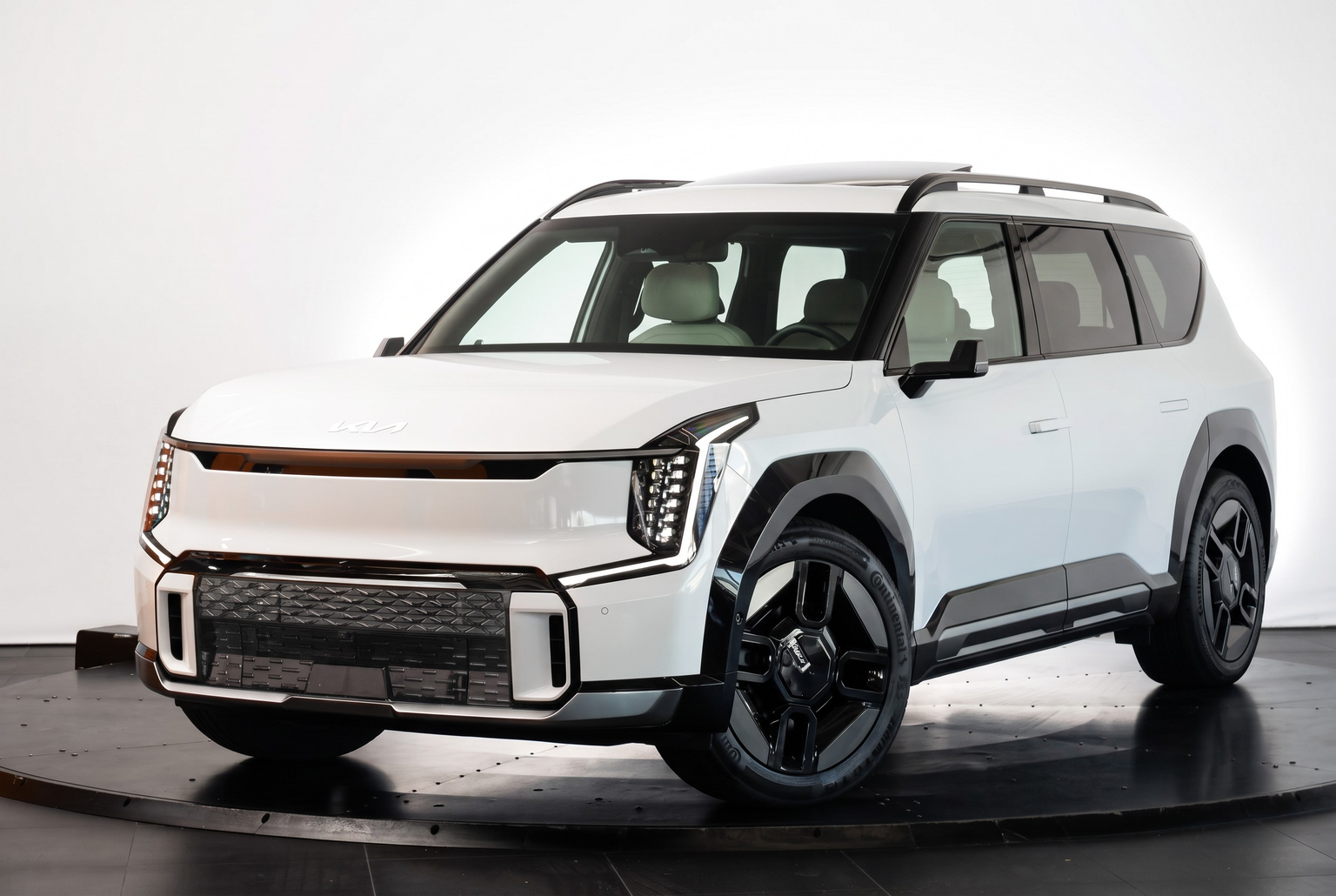 KIA EV9 99,8 kWh GT-Line 4x4 • 7 seats