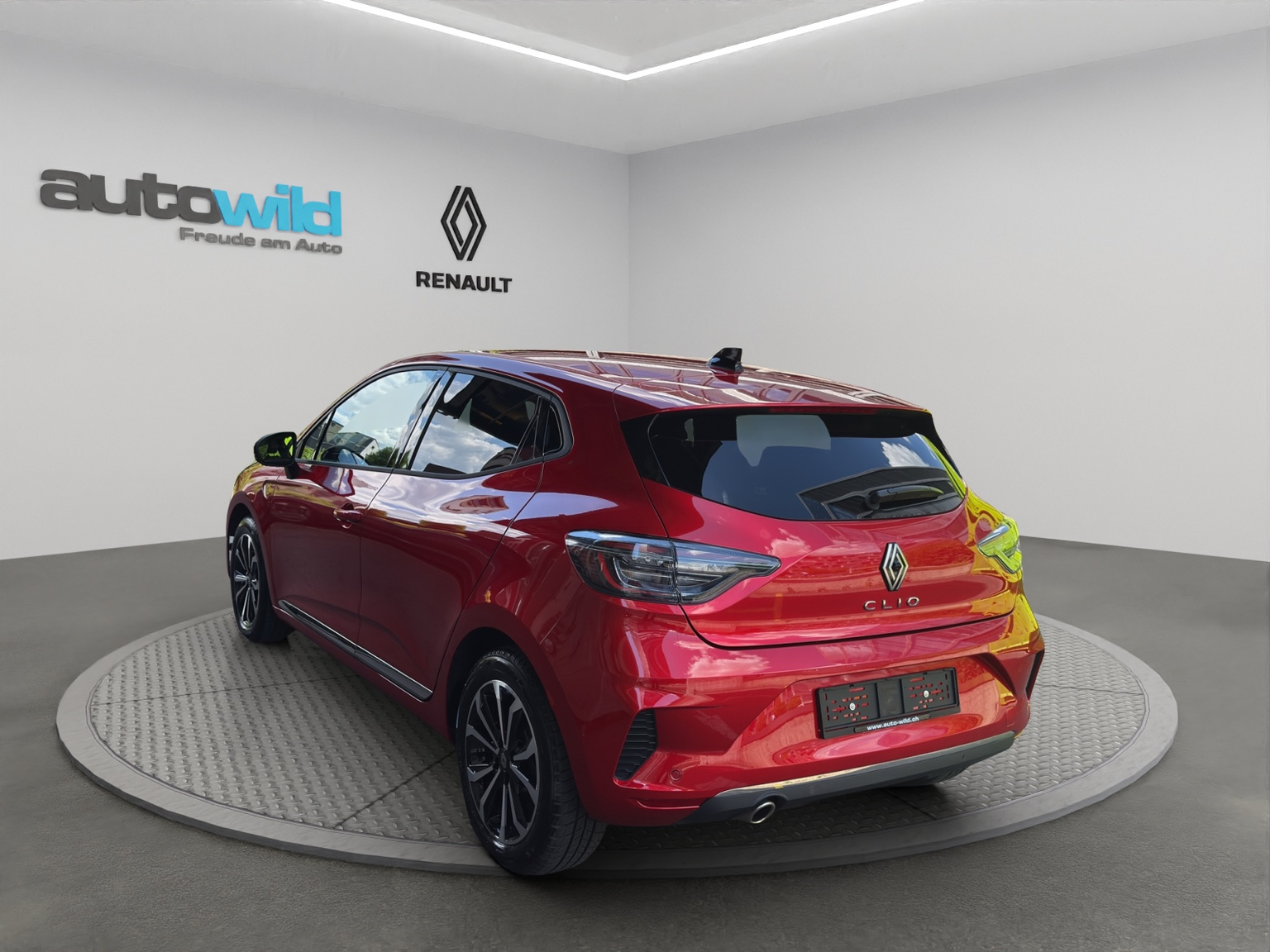 RENAULT Clio 1.0 Techno X-Tronic