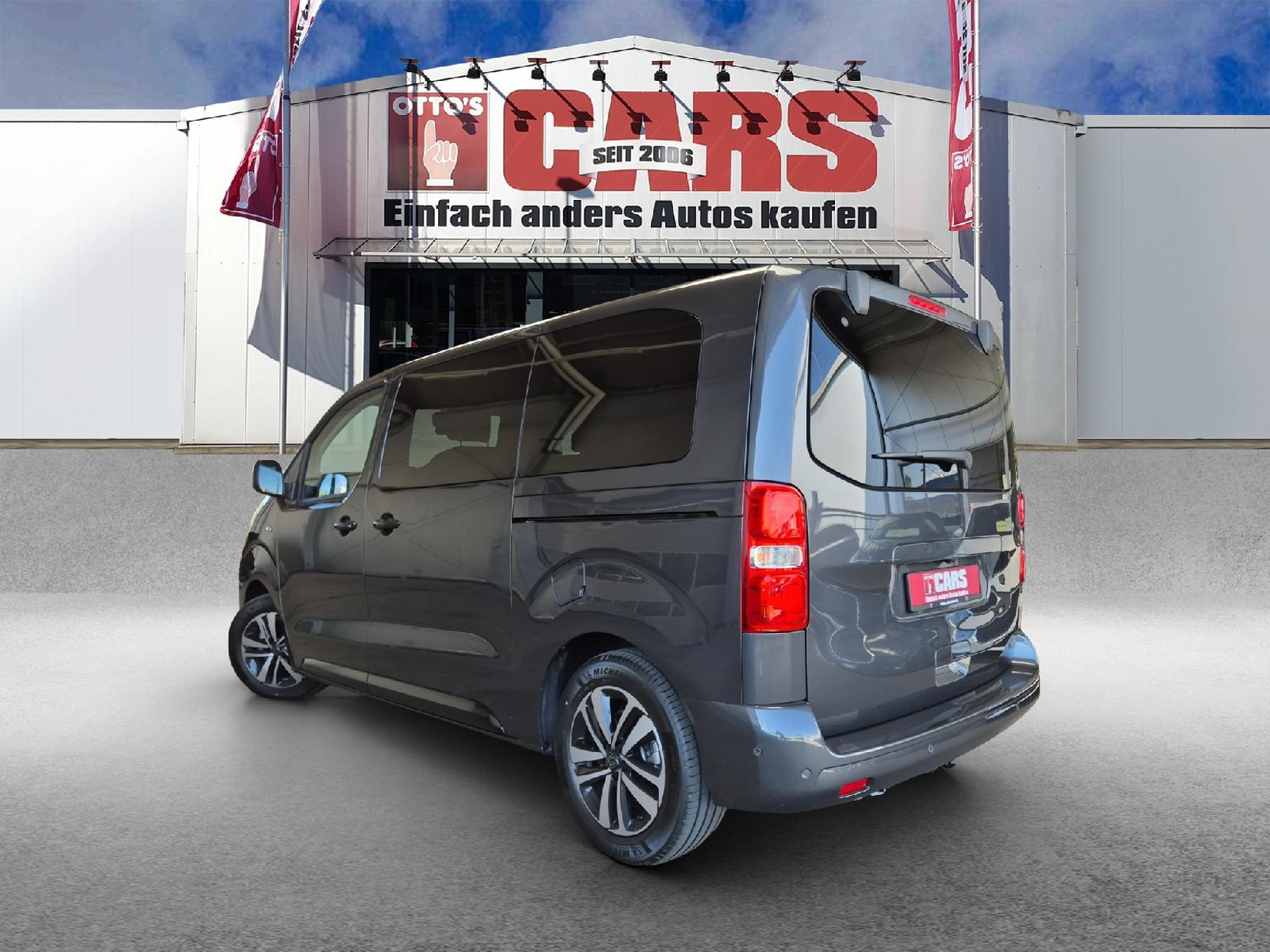 PEUGEOT Traveller Standard 2.2 BlueHDi Business 2026
