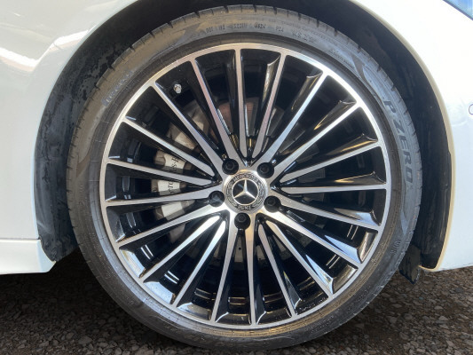 MERCEDES-BENZ C 220 d T 4 Matic