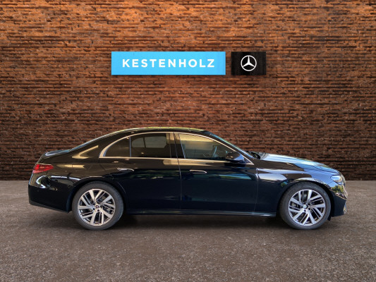 MERCEDES-BENZ E 220 d 4Matic