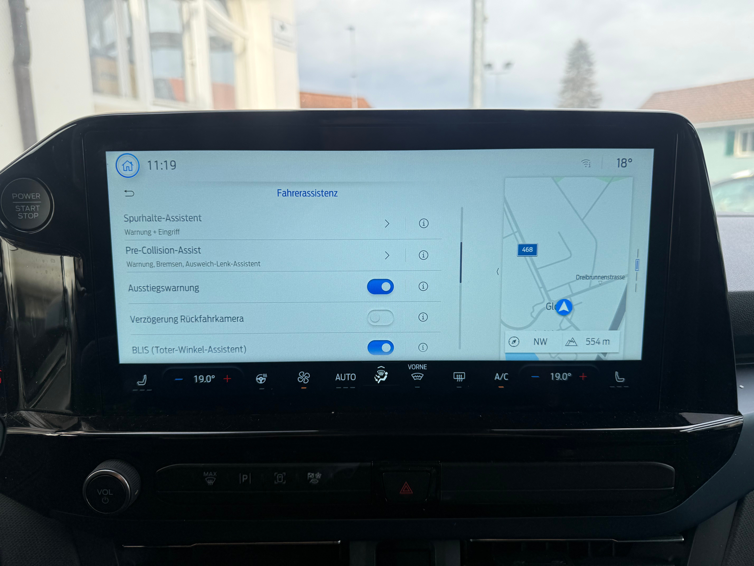 FORD Tourneo Bus 340 L1H1 PHEV Active