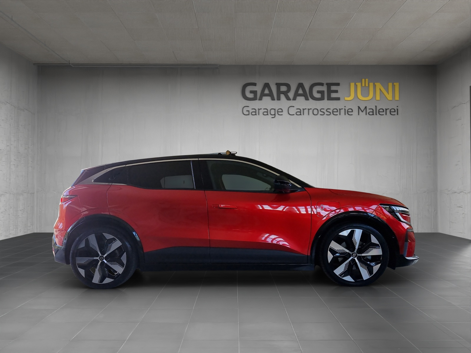 RENAULT Mégane E-Tech