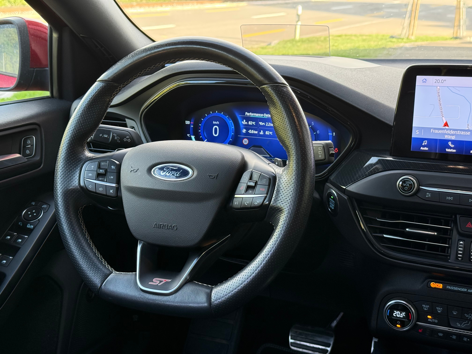 FORD Focus ST 2.3 Styling Paket Automat LEASING AB 436.38 CHF / MONAT