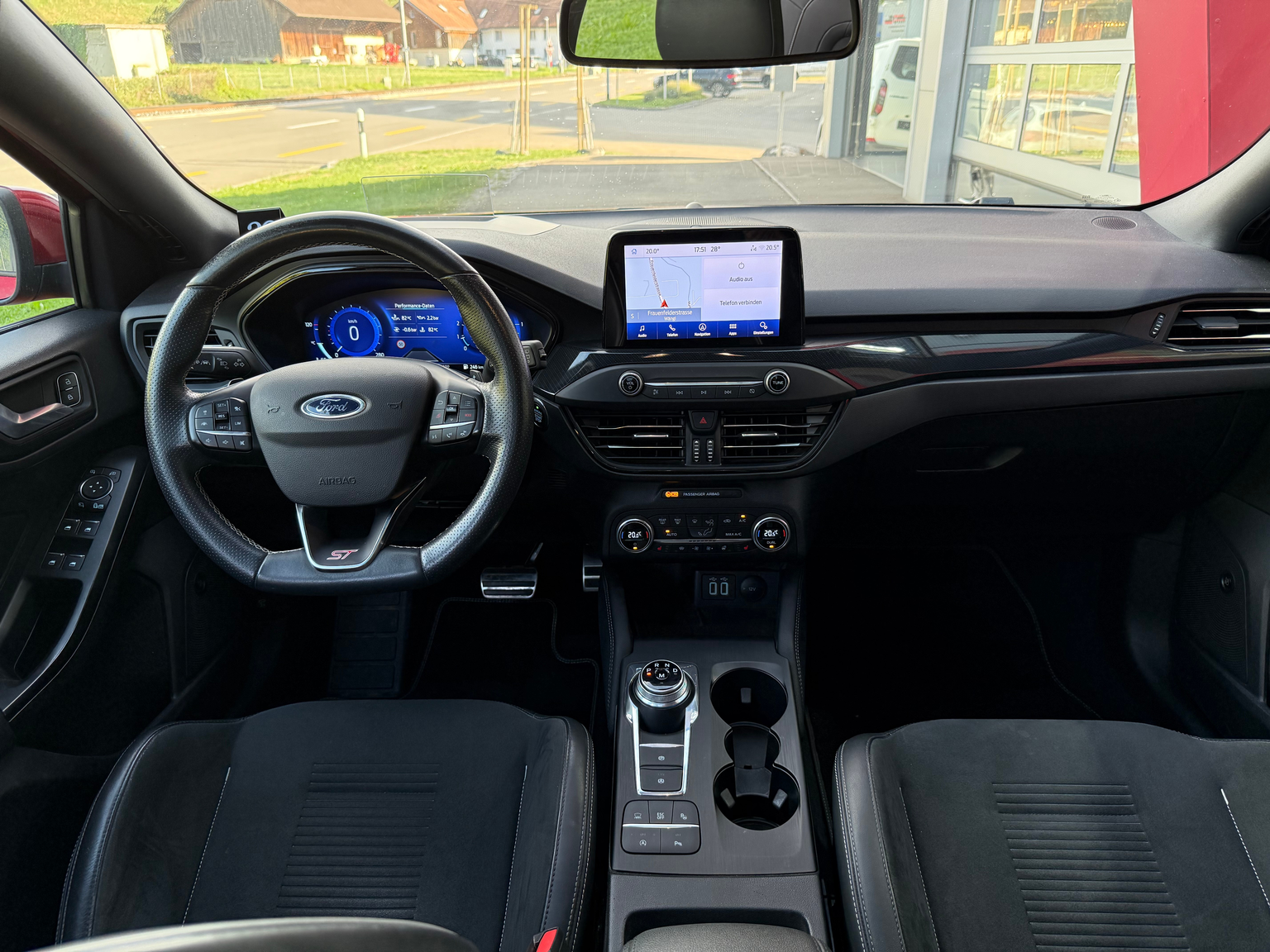 FORD Focus ST 2.3 Styling Paket Automat LEASING AB 436.38 CHF / MONAT