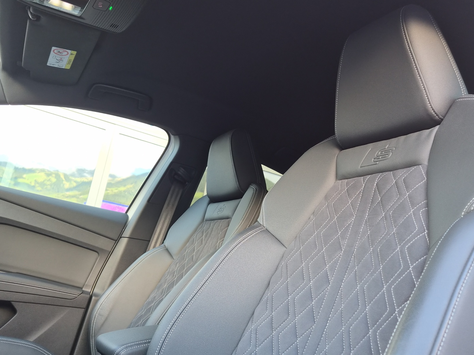 AUDI Q4 Sportback e-tron 50 quattro