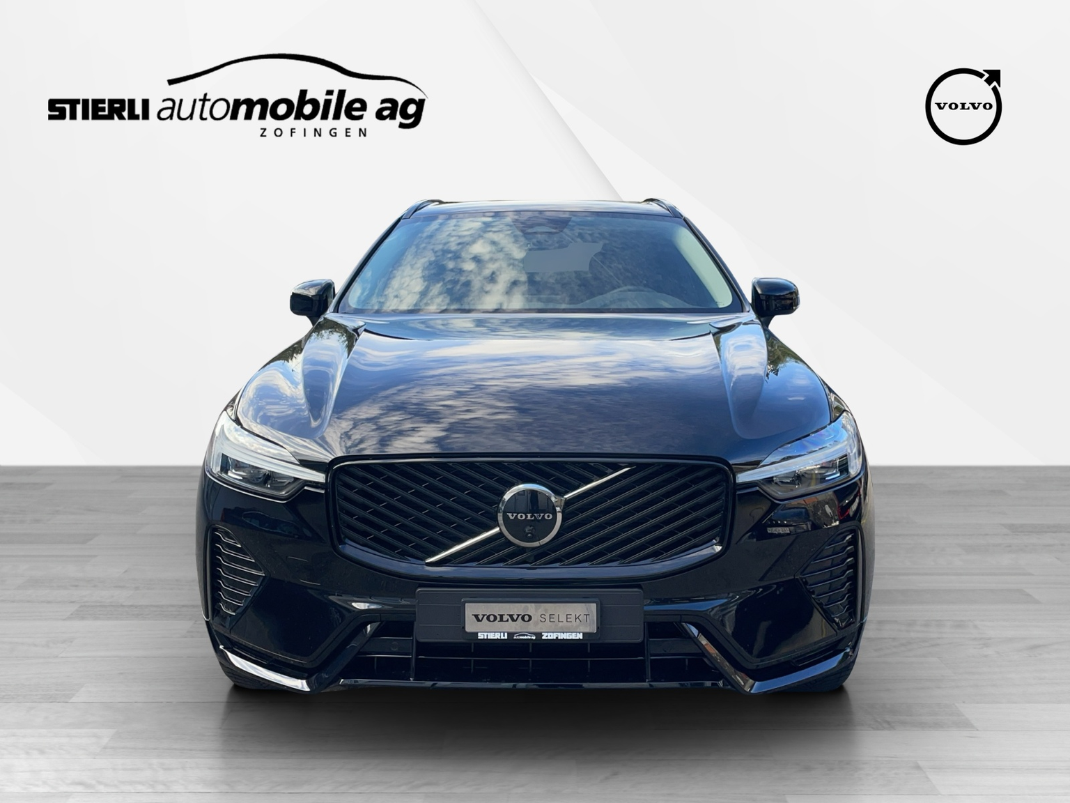 VOLVO XC60 2.0 B5 MH Plus Dark AWD
