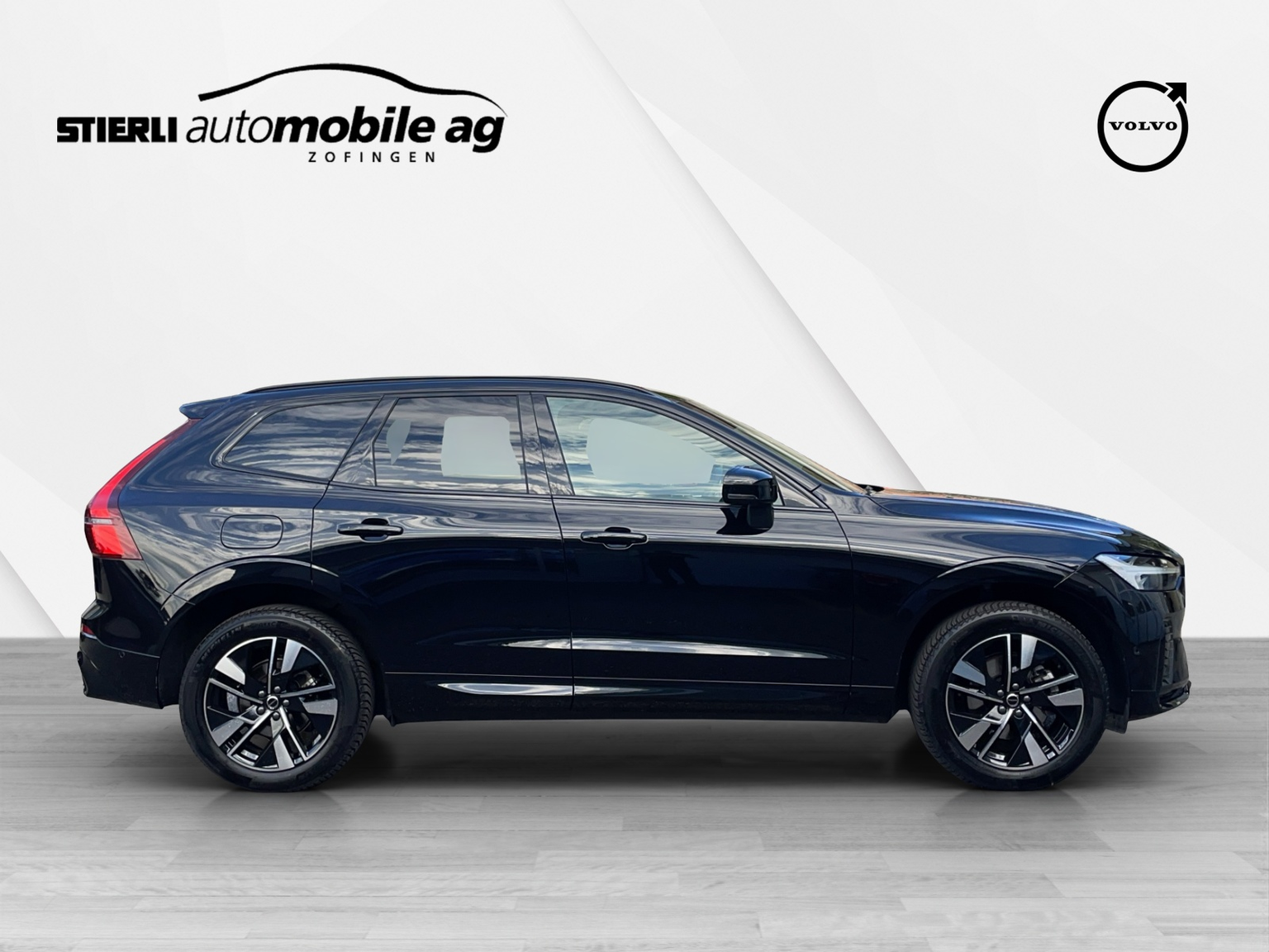 VOLVO XC60 2.0 B5 MH Plus Dark AWD