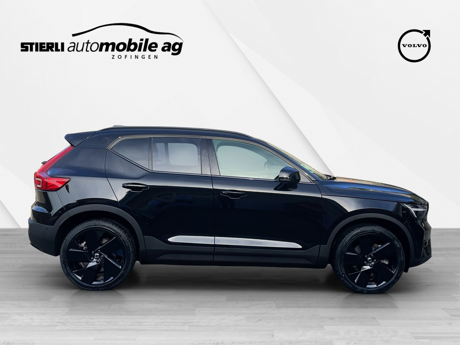 VOLVO EX40 Twin Black Edition AWD
