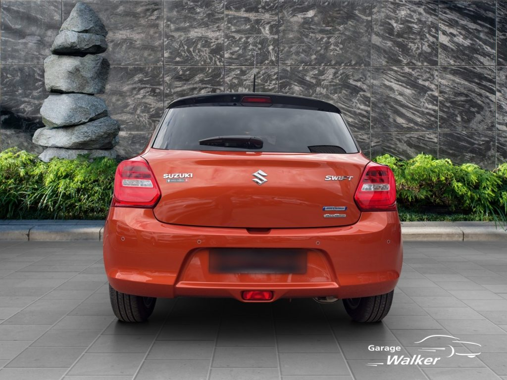 SUZUKI SWIFT 1.2 Piz Sulai Top Hybrid 4x4