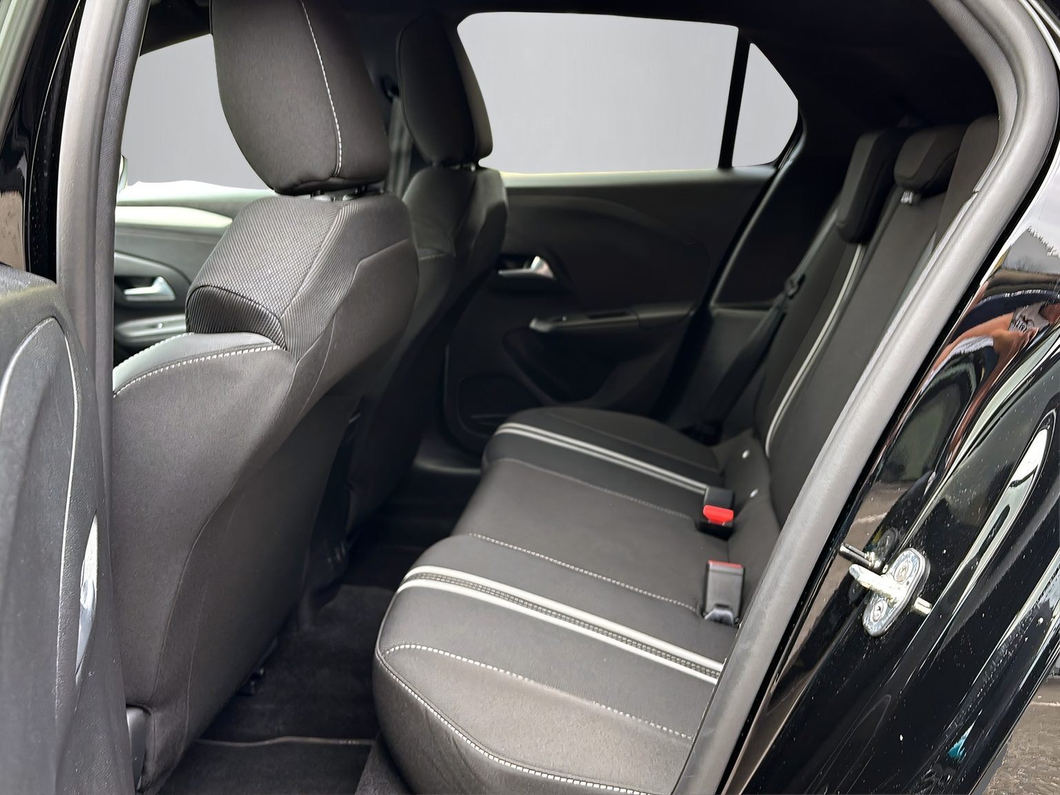 OPEL Corsa F 1.2 T 145 Hybrid GS