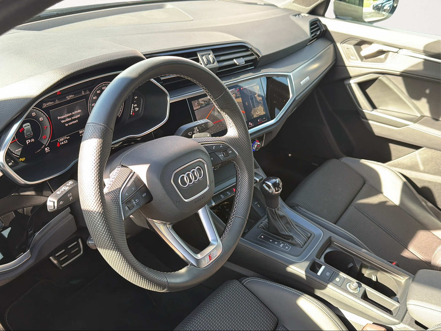 AUDI Q3 40 TFSI S line quattro S-tronic