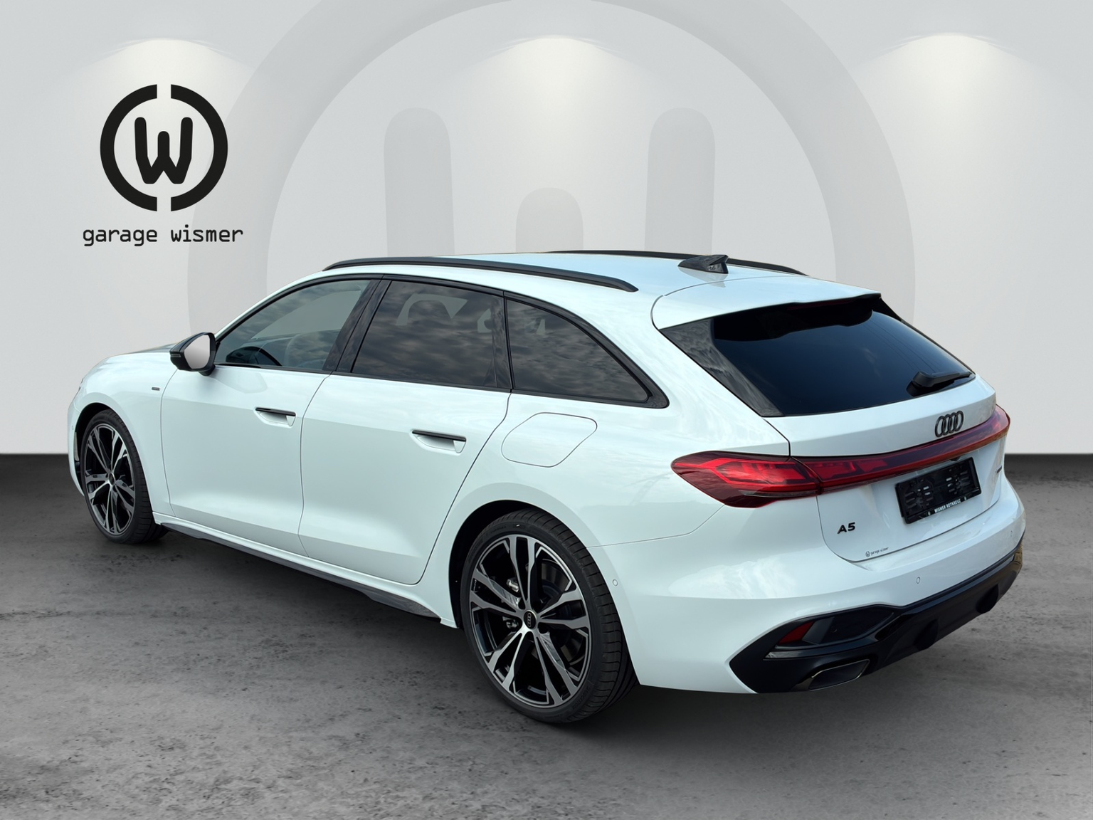 AUDI A5 Avant e-hybrid quattro Attraction 220 kW S tronic