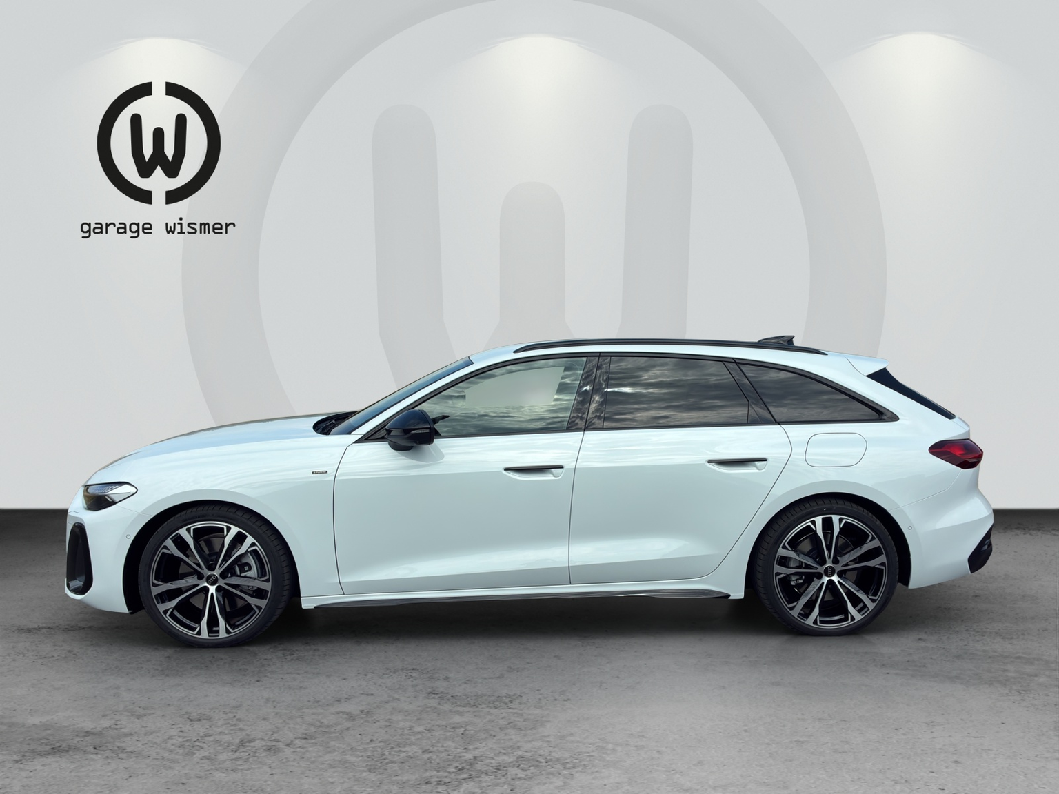 AUDI A5 Avant e-hybrid quattro Attraction 220 kW S tronic