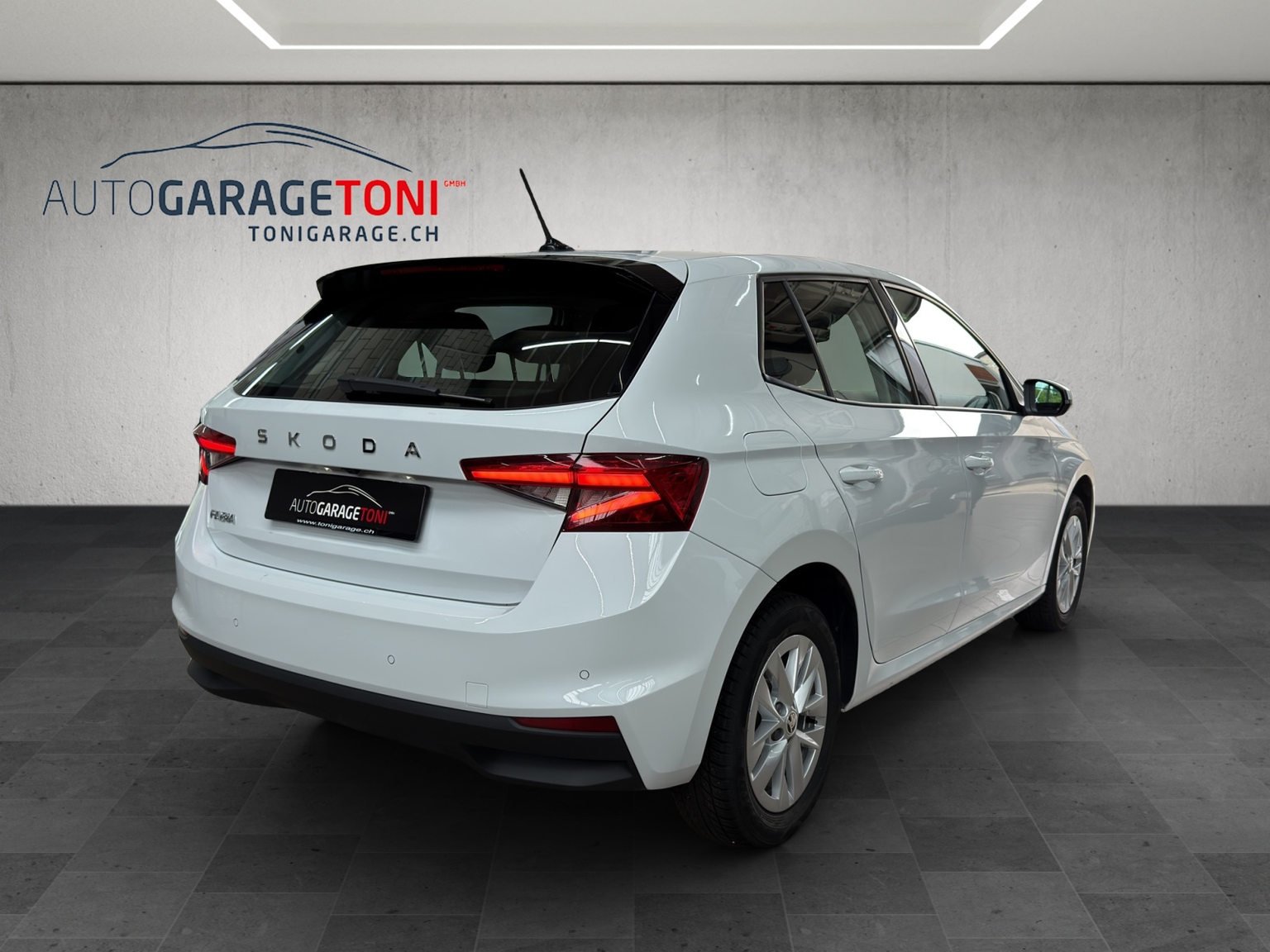 SKODA Fabia 1.0 TSI Dynamic DSG *Werksgarantie bis 12.2029*