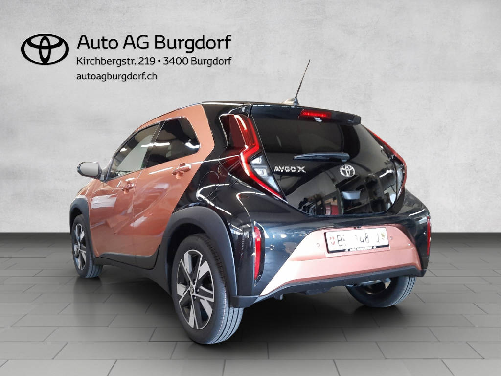 TOYOTA Aygo X 1.5 VVT-i HSD Trend