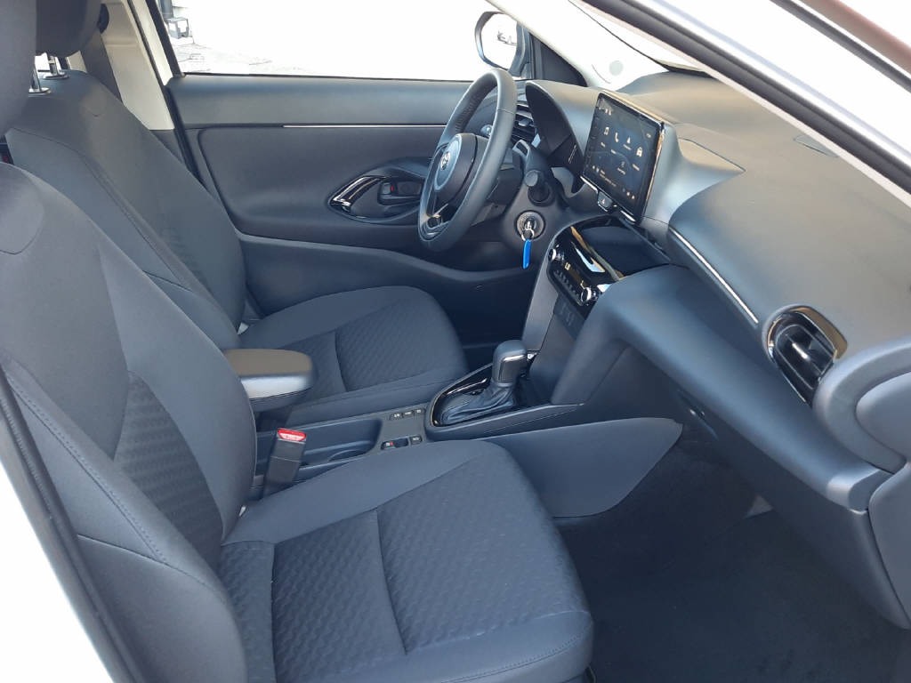 TOYOTA Yaris Cross 1.5 VVT-i HSD Comfort