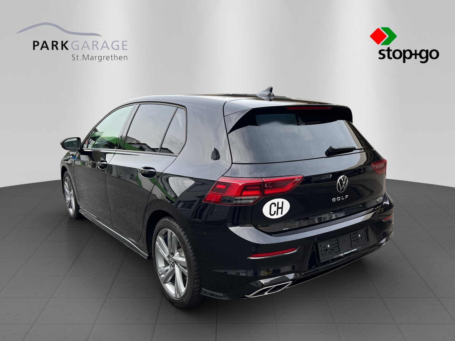 VW Golf VIII 1.5 eTSI R-Line DSG