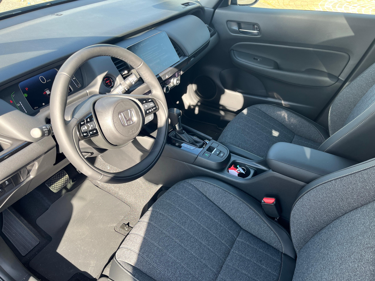 HONDA Jazz 1.5 i-MMD Advance mit Honda Leasing 1.9% und 8 Jahren Garantie