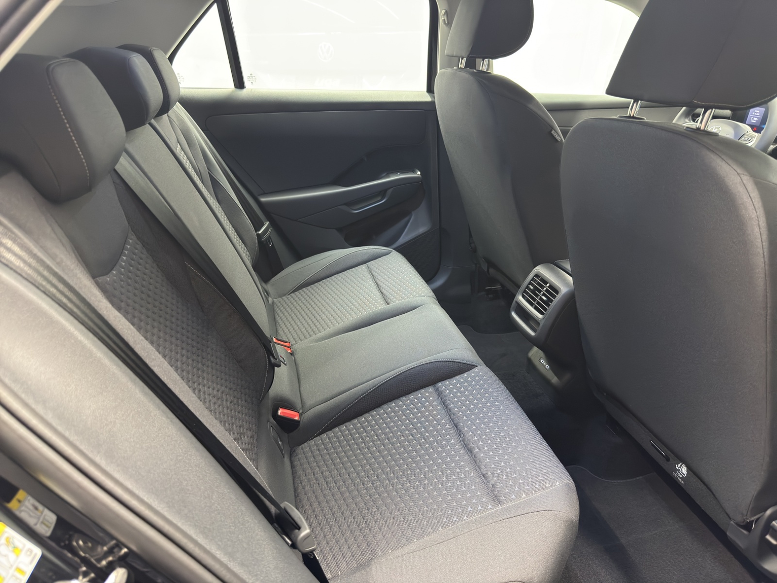 VW T-Roc 1.5 eTSI Trend DSG