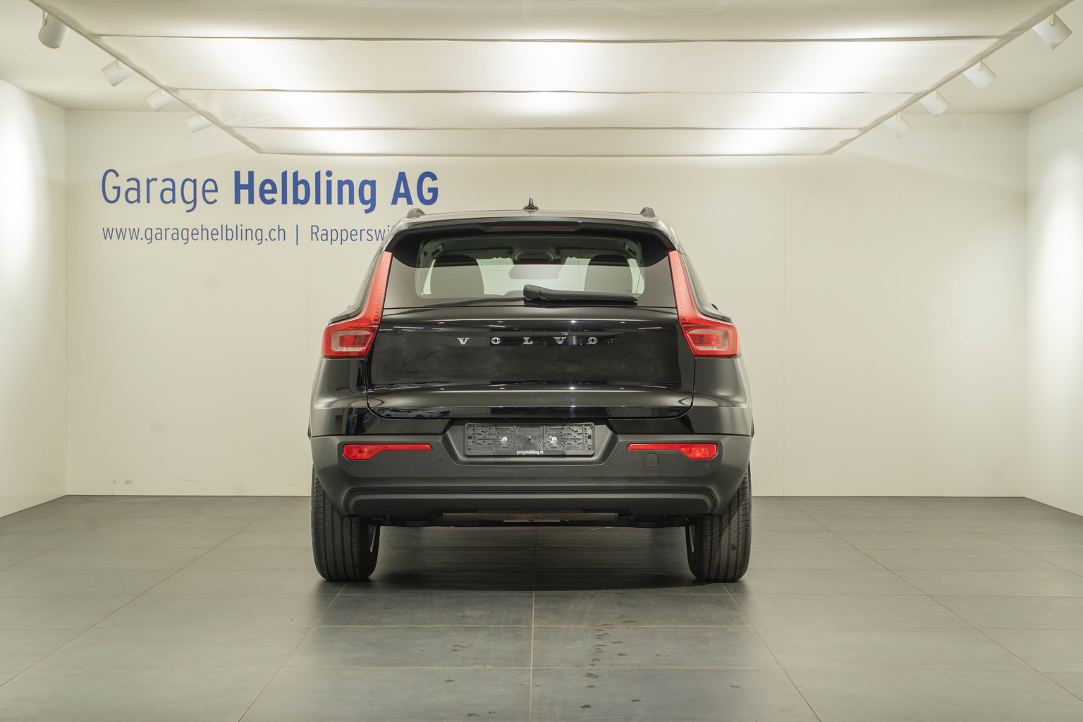 VOLVO XC40 1.5 T3 Momentum Light