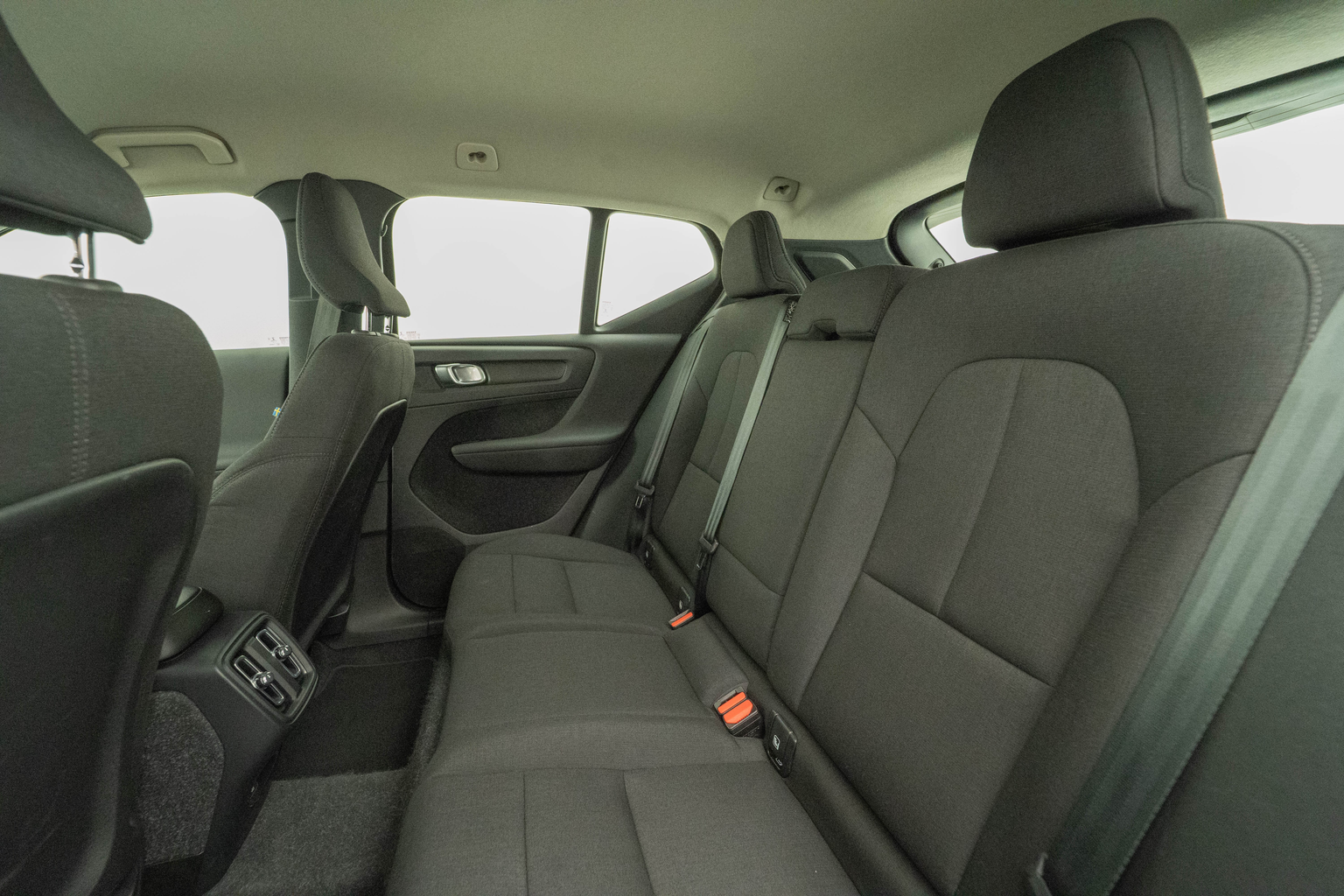 VOLVO XC40 1.5 T3 Momentum Light