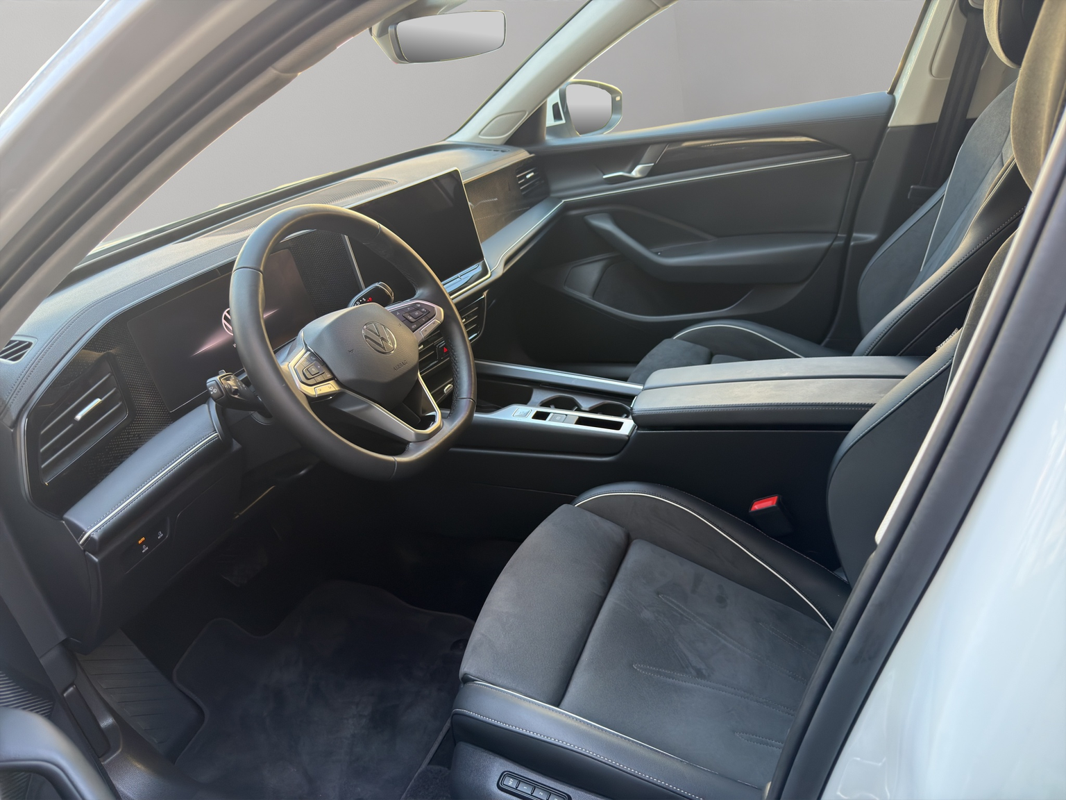 VW Passat Variant 2.0 TDI evo Business 4 Motion DSG