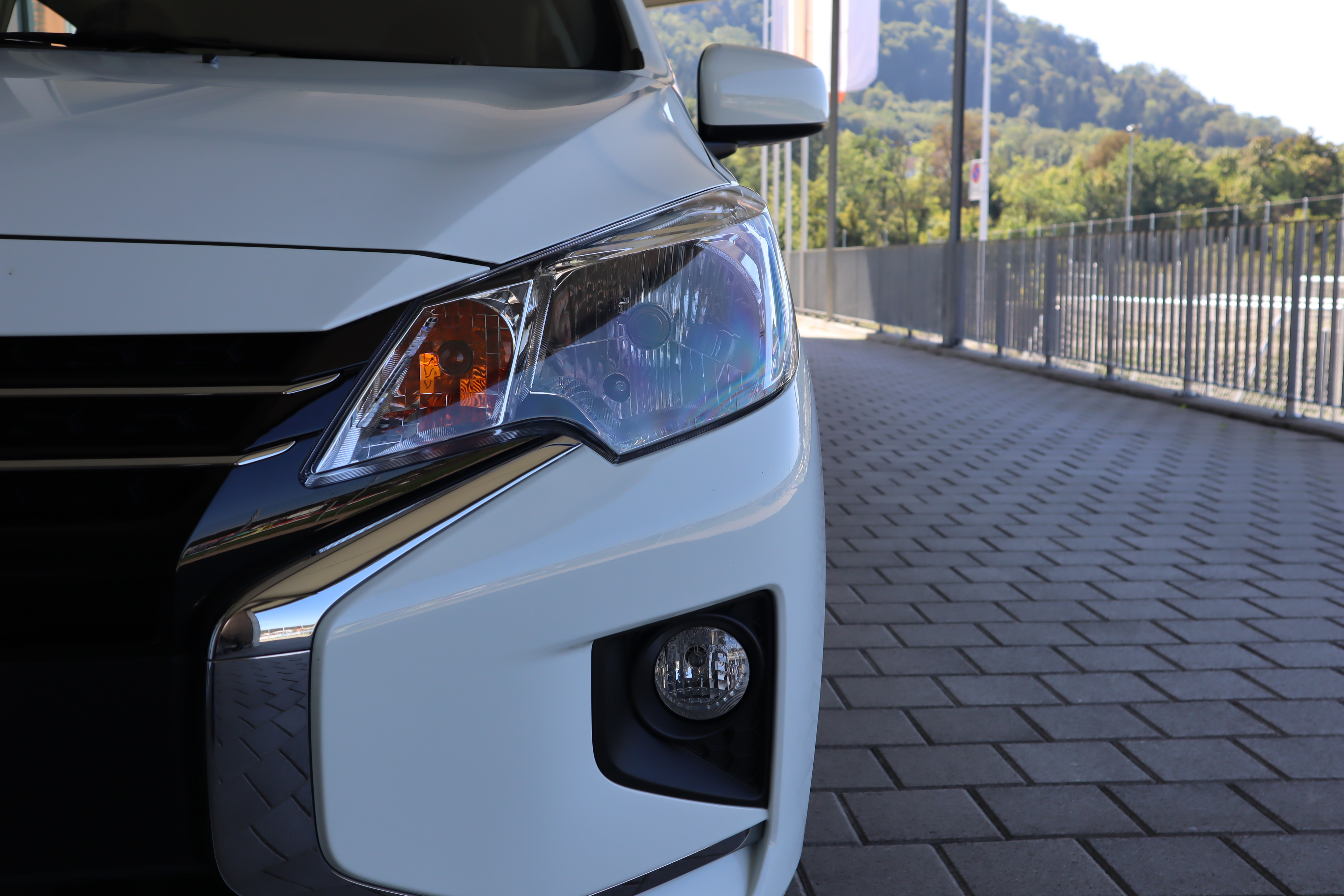 MITSUBISHI SPACE STAR