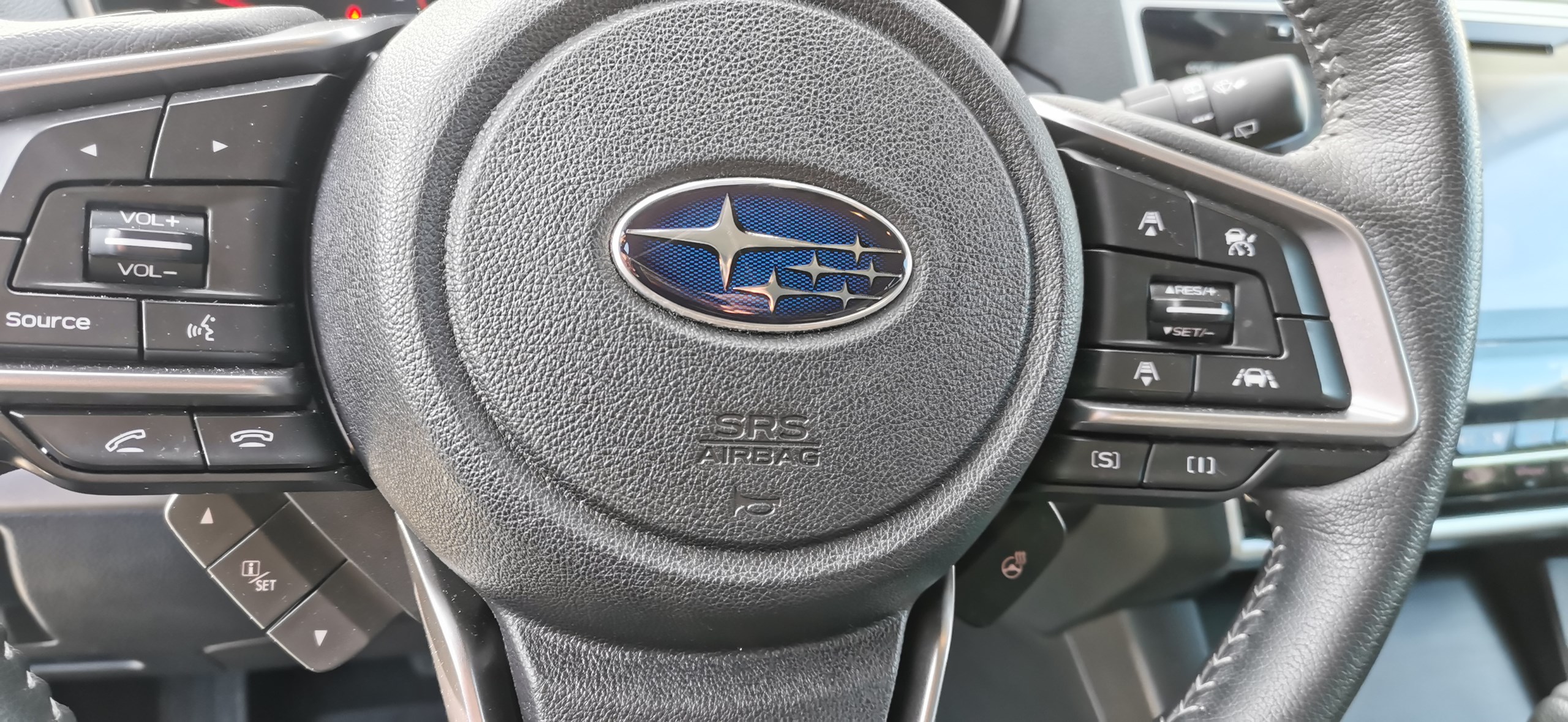 SUBARU Outback 2.5i Swiss Plus AWD Lineartronic