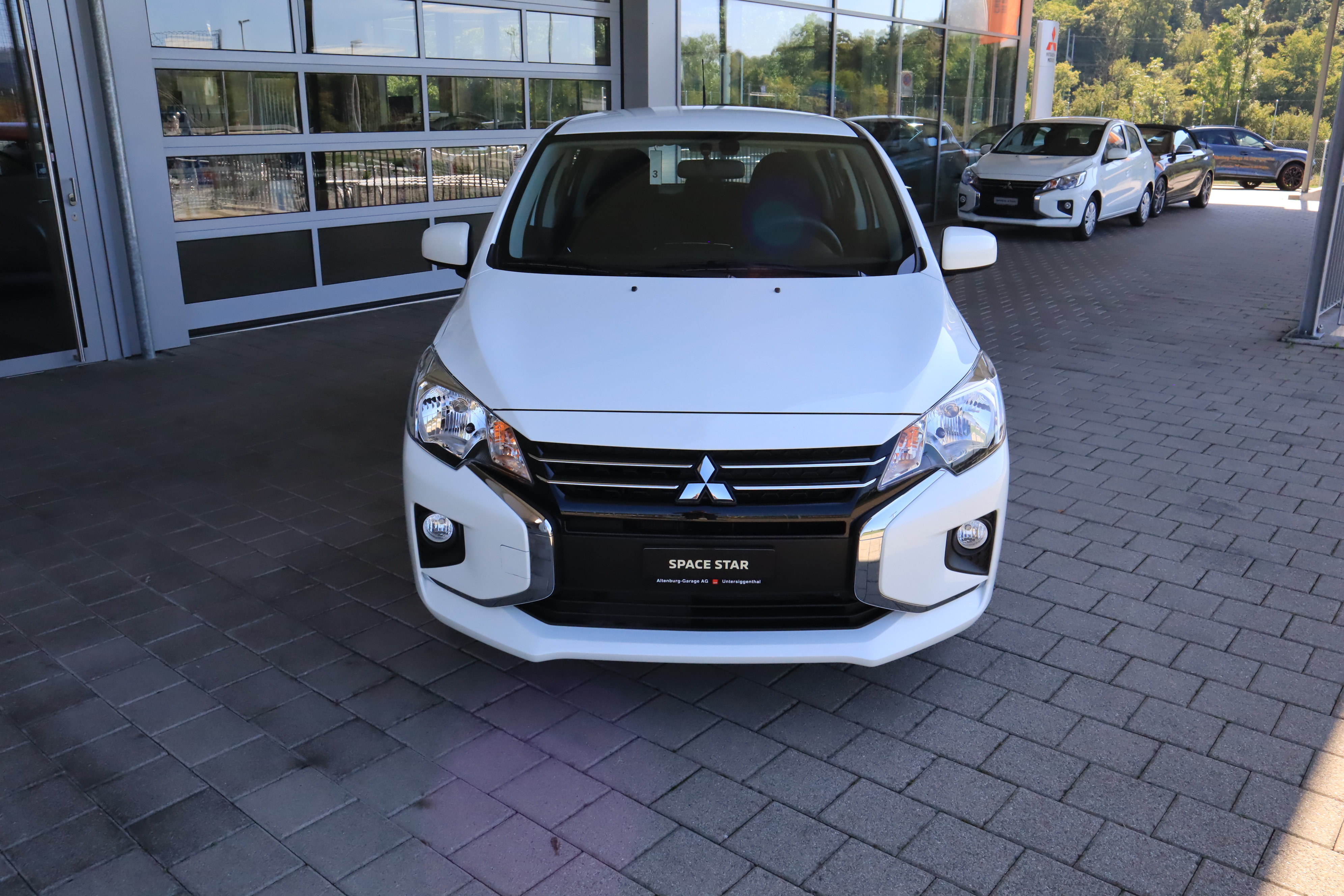 MITSUBISHI SPACE STAR