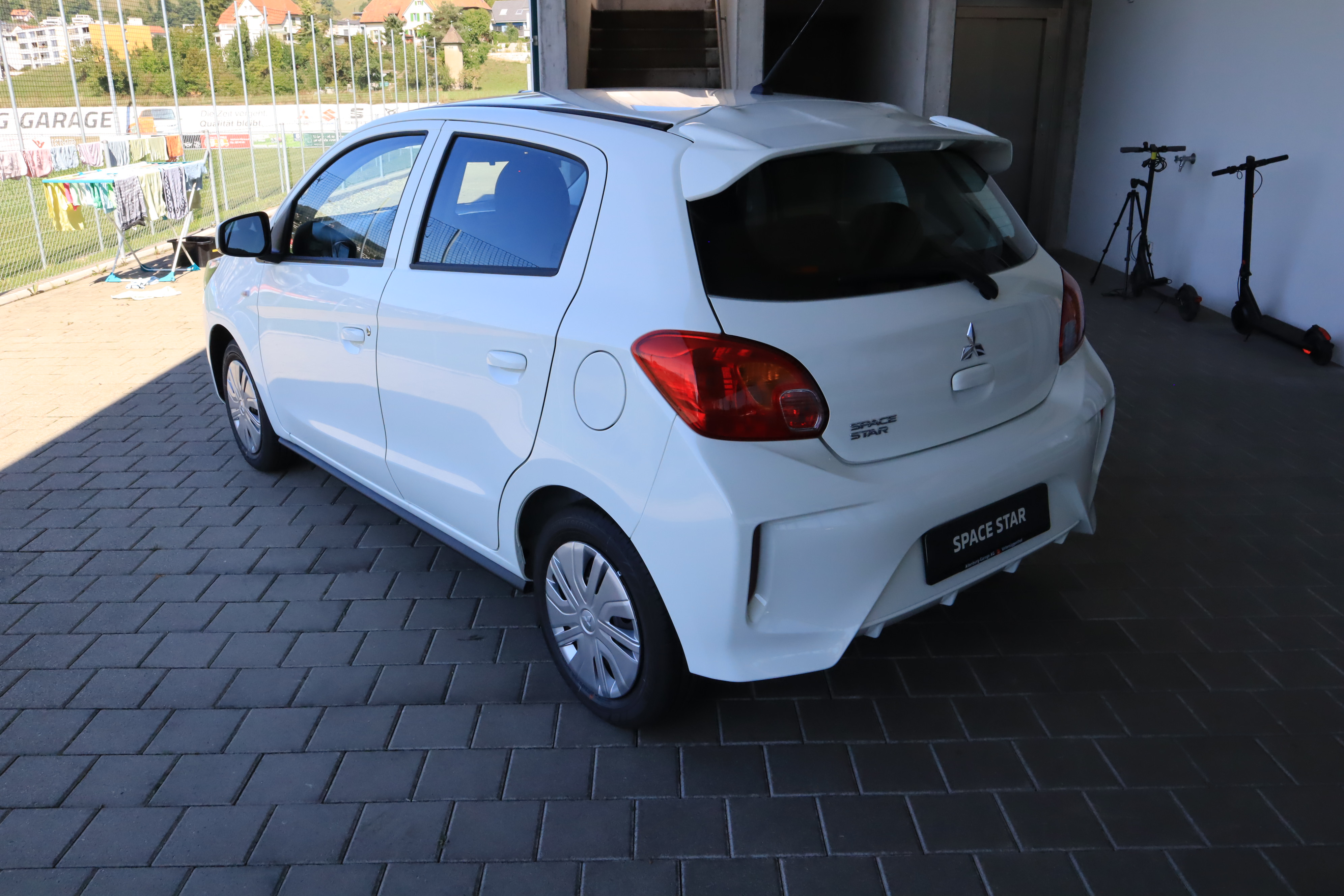 MITSUBISHI SPACE STAR