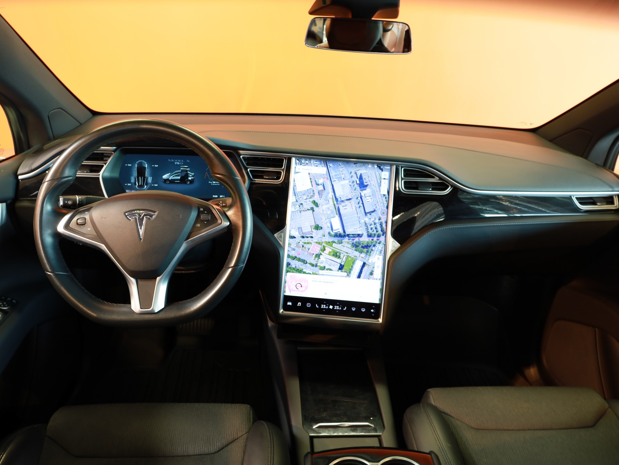 TESLA MODEL X 75